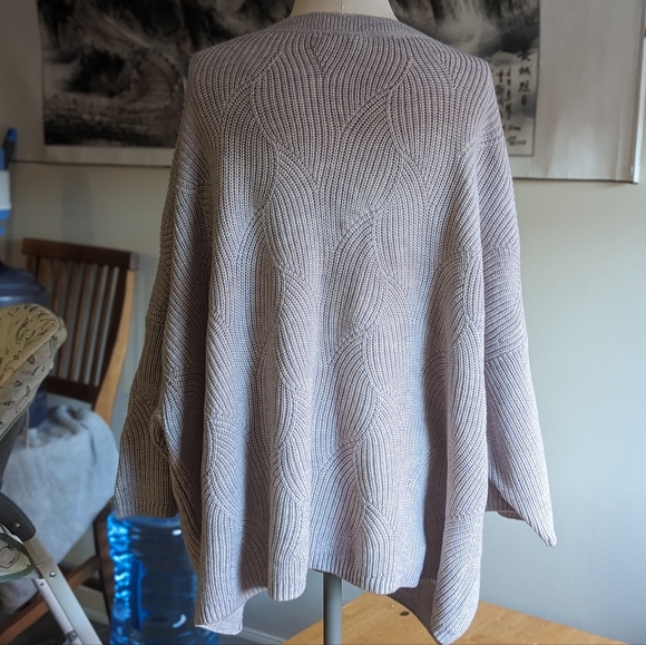 Light Purple Sweater - Picture 3 of 5